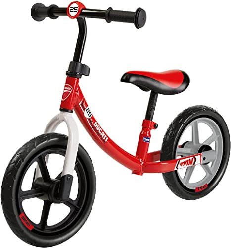 Für alle, die ihren Kindern eine solide Basis fürs Fahrradfahren bieten möchten, ist das Chicco Ducati Monster Laufrad eine brauchbare Option. Es wächst mit dem Kind mit und punktet mit Sicherheit durch pannensichere Reifen.
